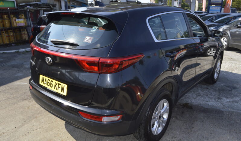 KIA SPORTAGE 1.6 GDi 1 5door PETROL 2016 ONE OWNER SAT NAV ULEZ COMPLIANCE MANUAL full