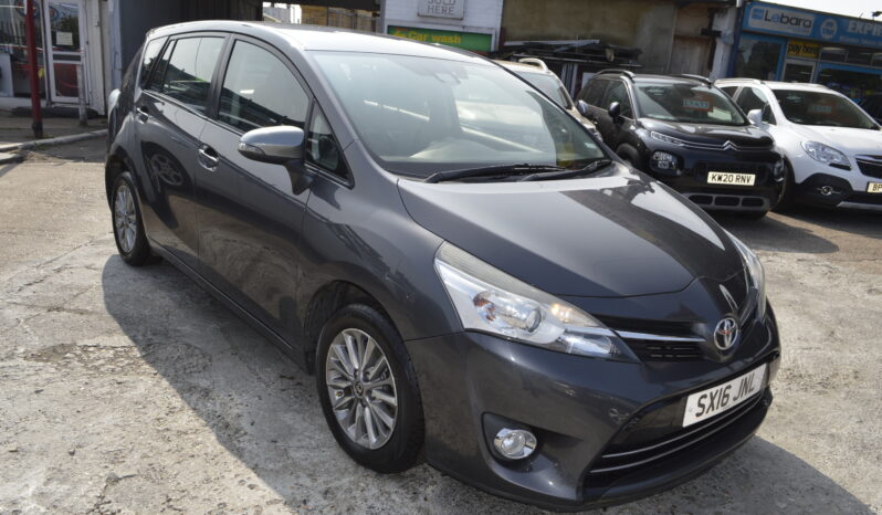 TOYOTA VERSO 1.6 D-4D Icon TSS 5door 2016 2 OWNER EURO 6 ULEZ COMPLIANCE 7 SEATS full