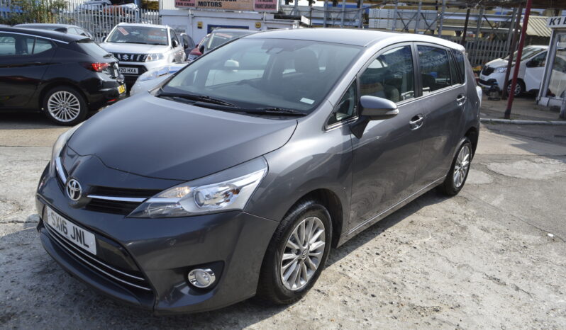 TOYOTA VERSO 1.6 D-4D Icon TSS 5door 2016 2 OWNER EURO 6 ULEZ COMPLIANCE 7 SEATS full