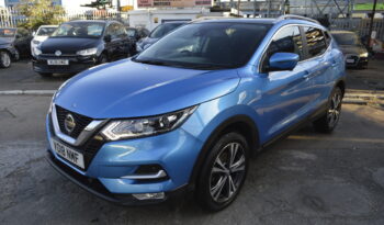 NISSAN QASHQAI 1.2 DiG-T N-Connecta 5dr PETROL 2018 ONE OWNER SAT NAV ULEZ PANAROMIC full