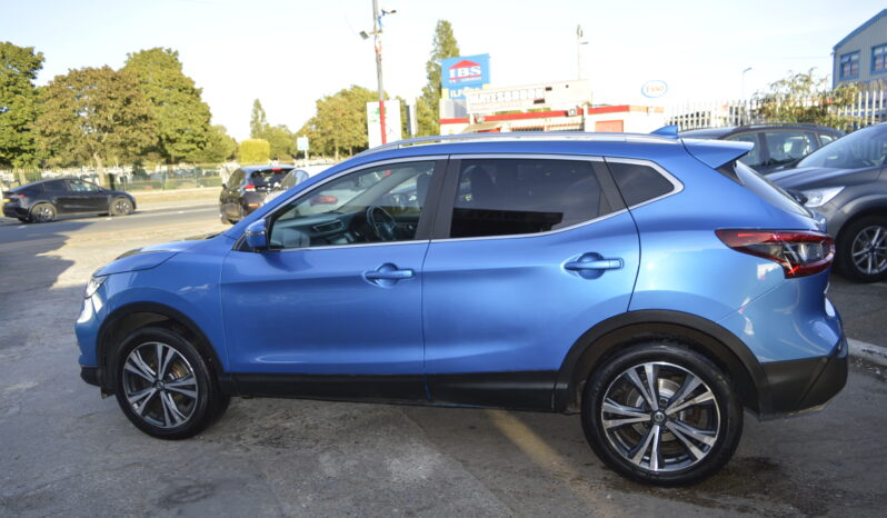 NISSAN QASHQAI 1.2 DiG-T N-Connecta 5dr PETROL 2018 ONE OWNER SAT NAV ULEZ PANAROMIC full