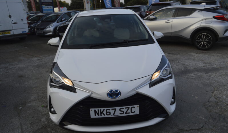 TOYOTA YARIS 1.5 Hybrid Icon Tech 5dr 2017 AUTOMATIC ONE OWNER SAT NAV ULEZ COMPLIANCE